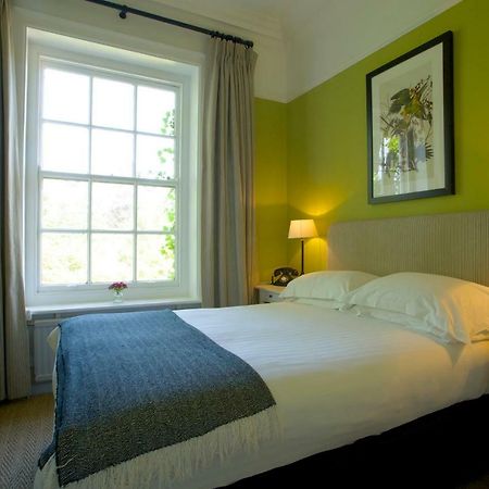 The Manor At Sway - Hotel, Restaurant And Gardens المظهر الخارجي الصورة