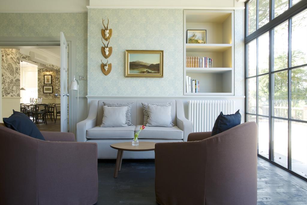 The Manor At Sway - Hotel, Restaurant And Gardens المظهر الخارجي الصورة