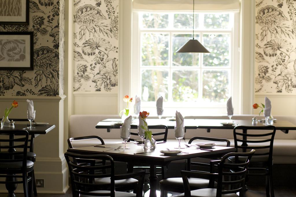 The Manor At Sway - Hotel, Restaurant And Gardens المظهر الخارجي الصورة