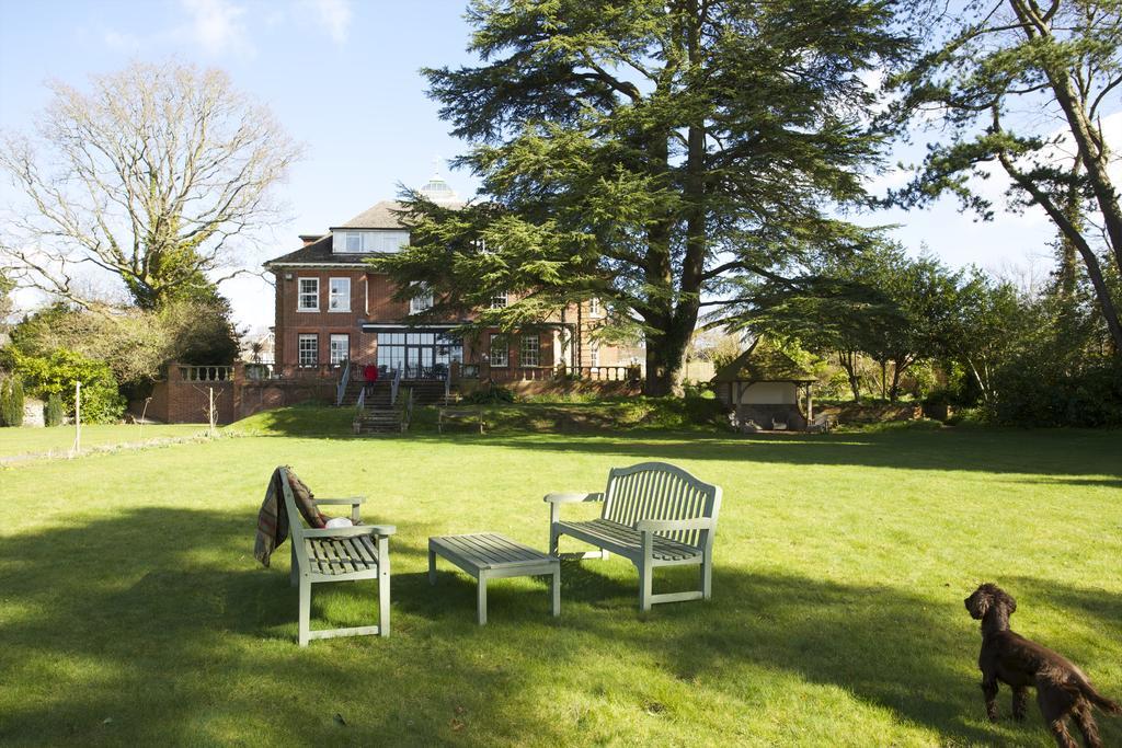 The Manor At Sway - Hotel, Restaurant And Gardens المظهر الخارجي الصورة